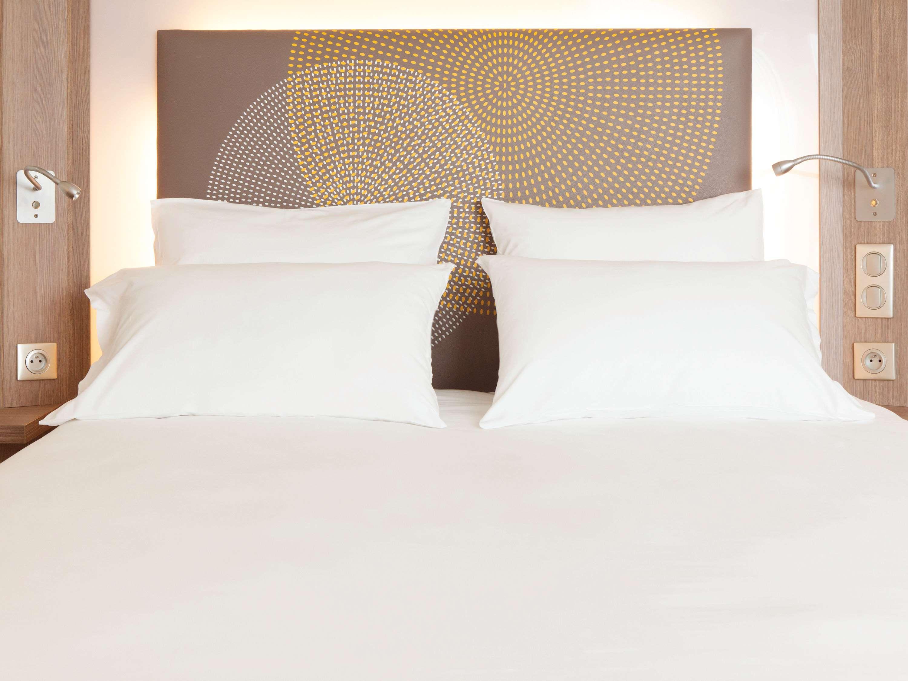 Novotel Ковентри Экстерьер фото