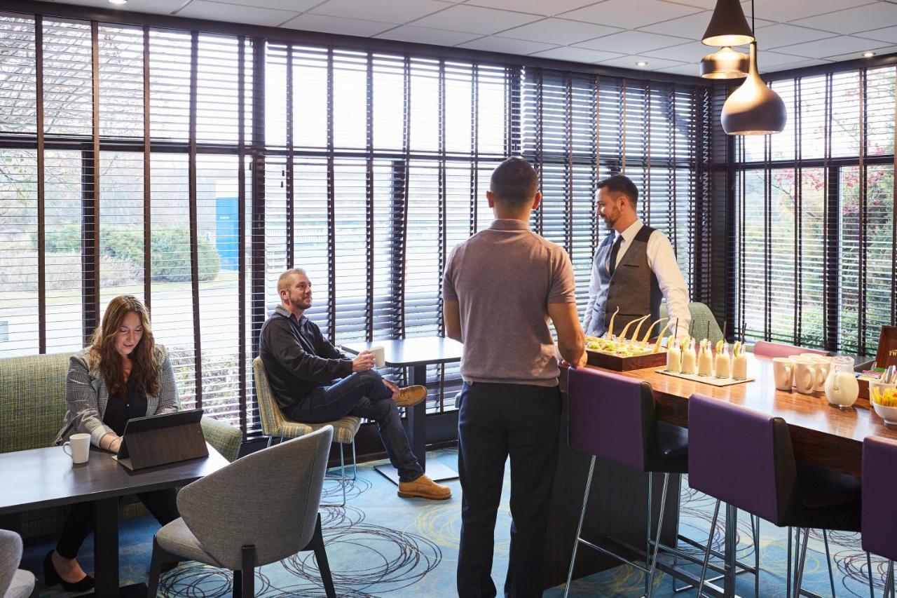 Novotel Ковентри Экстерьер фото