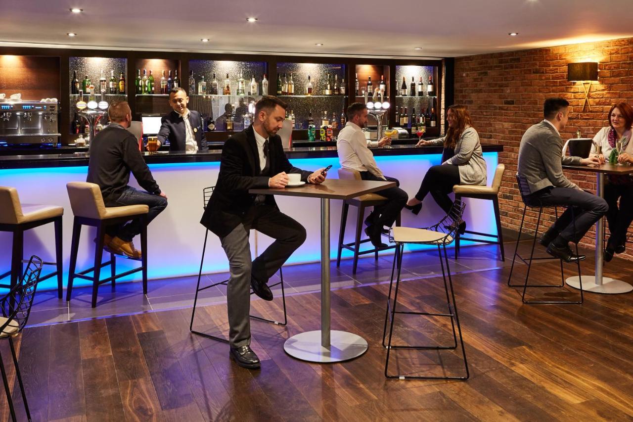 Novotel Ковентри Экстерьер фото