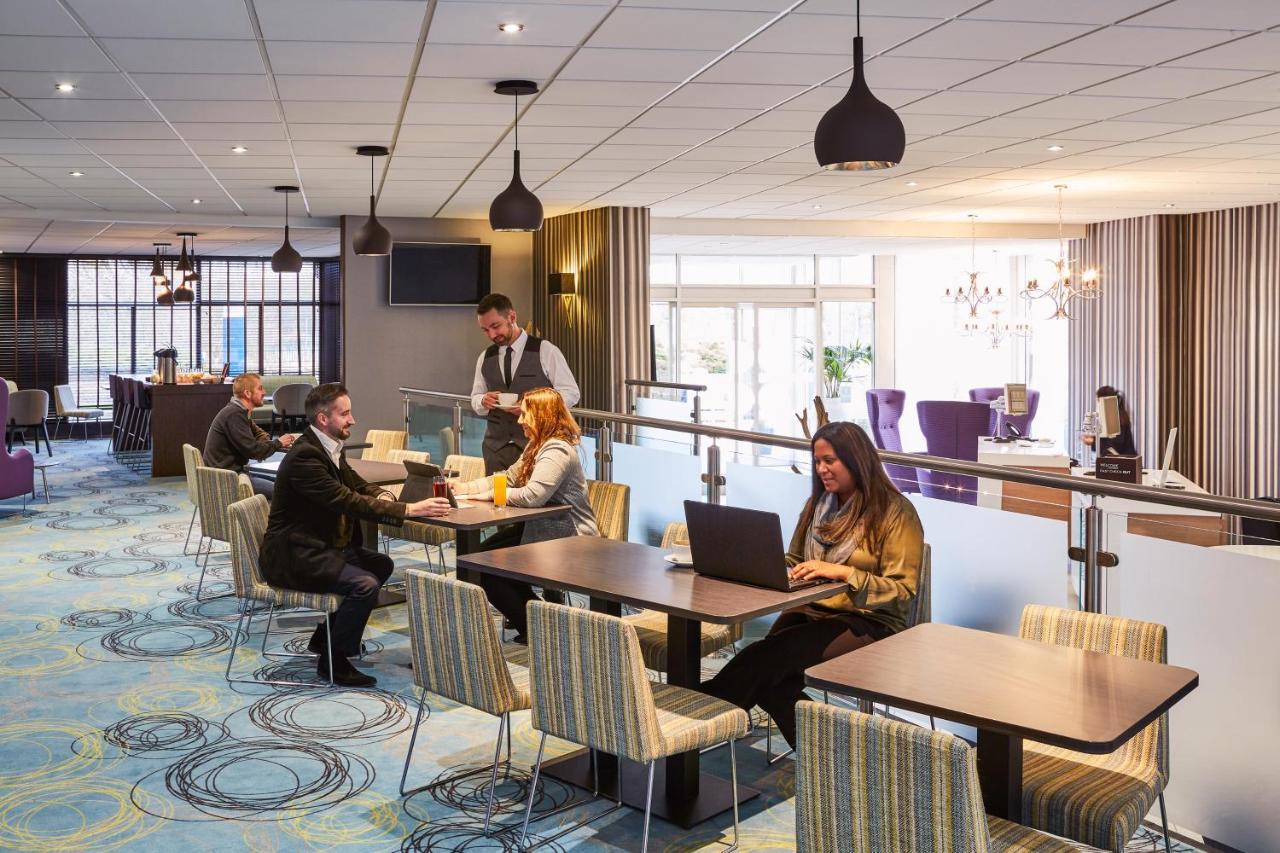 Novotel Ковентри Экстерьер фото